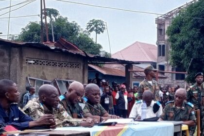 Umusirikare wishe bagenzi be batatu yakatiwe igihano cy’urupfu