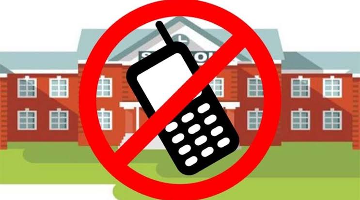 Phone Bans in Schools — What the Data Actually Shows